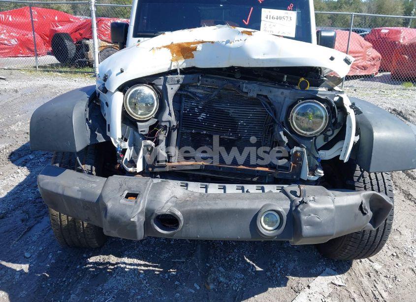 Photo 6 of 2015 Jeep Wrangler UNLIMITED SPORT (VIN 1C4BJWDG7FL539481)