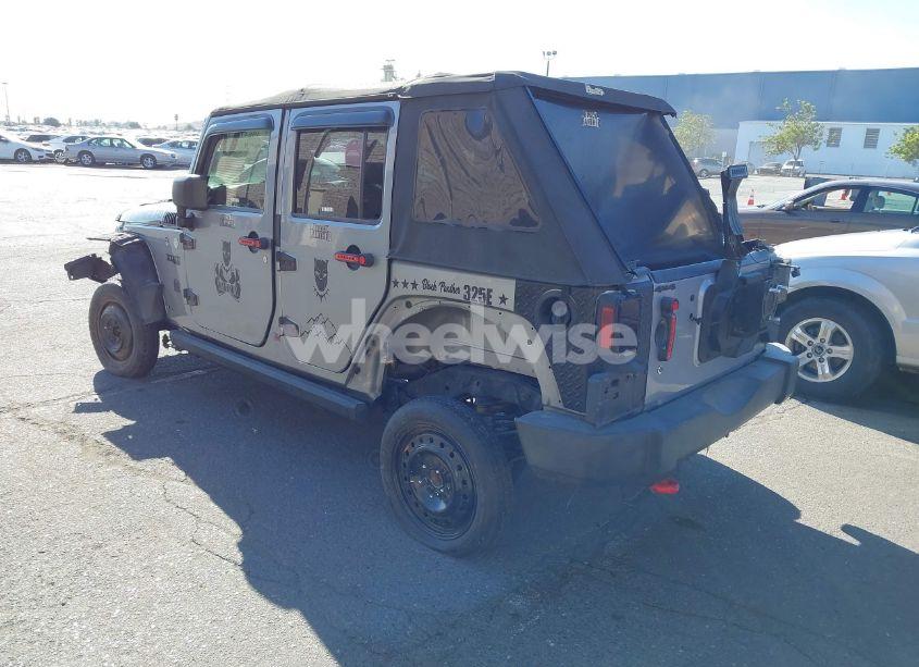 Photo 3 of 2015 Jeep Wrangler UNLIMITED SPORT (VIN 1C4BJWDG7FL587014)