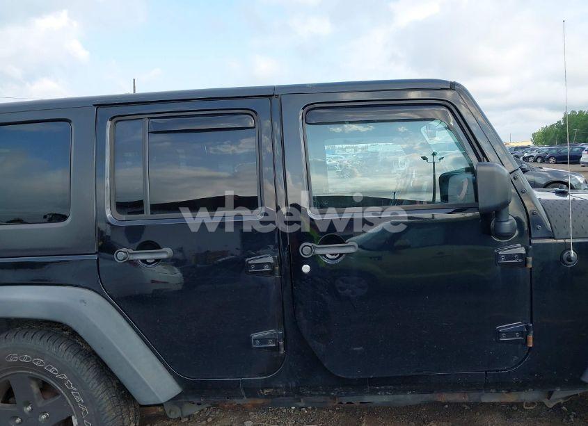 Photo 13 of 2015 Jeep Wrangler UNLIMITED SPORT (VIN 1C4BJWDG7FL717261)