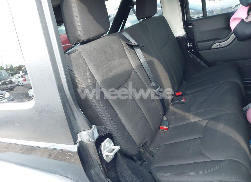 Photo 8 of 2015 Jeep Wrangler UNLIMITED SPORT (VIN 1C4BJWDG7FL717261)