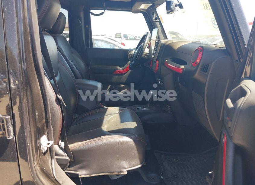 Photo 5 of 2015 Jeep Wrangler UNLIMITED WILLYS WHEELER (VIN 1C4BJWDG7FL731631)