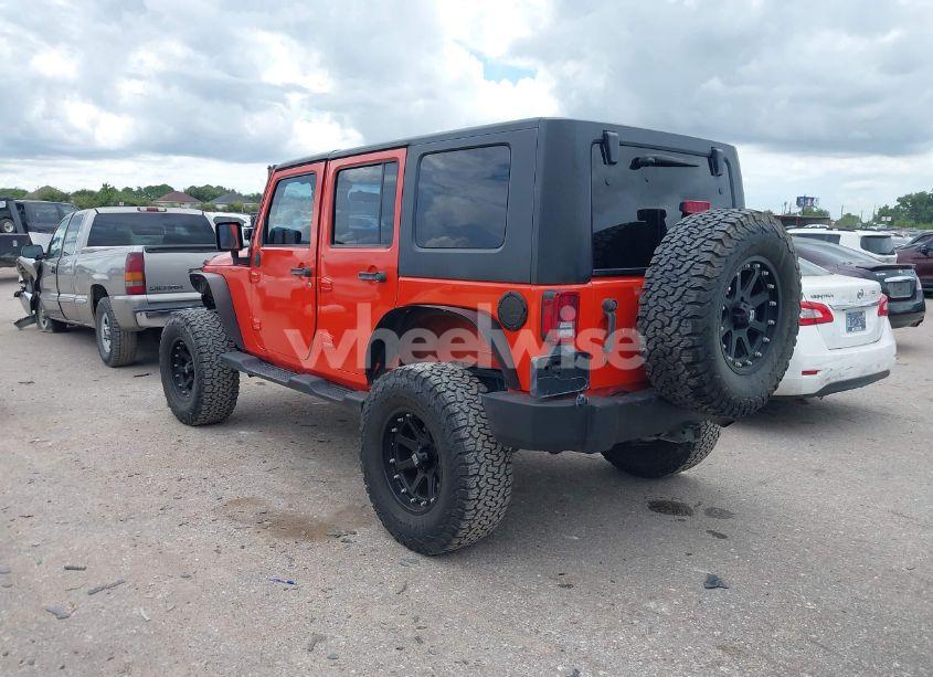Photo 3 of 2015 Jeep Wrangler UNLIMITED SPORT (VIN 1C4BJWDG7FL731936)
