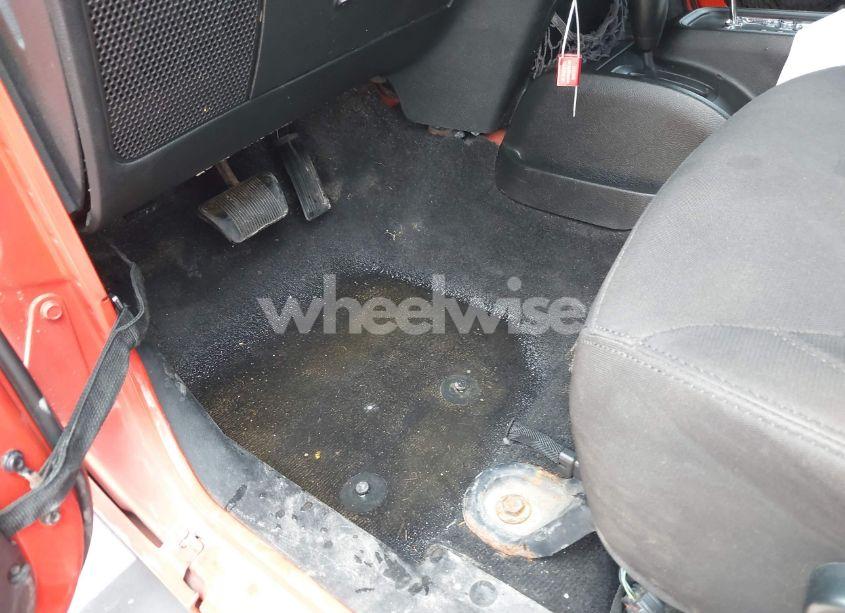 Photo 6 of 2015 Jeep Wrangler UNLIMITED SPORT (VIN 1C4BJWDG7FL731936)