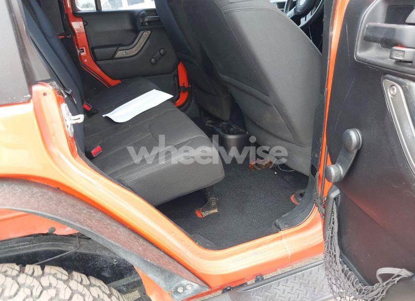 Photo 8 of 2015 Jeep Wrangler UNLIMITED SPORT (VIN 1C4BJWDG7FL731936)