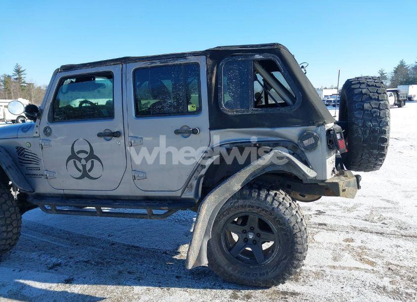 Photo 6 of 2015 Jeep Wrangler UNLIMITED SPORT (VIN 1C4BJWDG7FL770204)