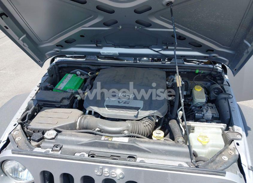 Photo 10 of 2016 Jeep Wrangler UNLIMITED SPORT (VIN 1C4BJWDG7GL109953)