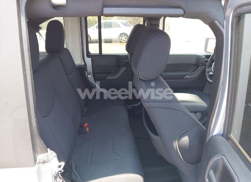 Photo 8 of 2016 Jeep Wrangler UNLIMITED SPORT (VIN 1C4BJWDG7GL109953)