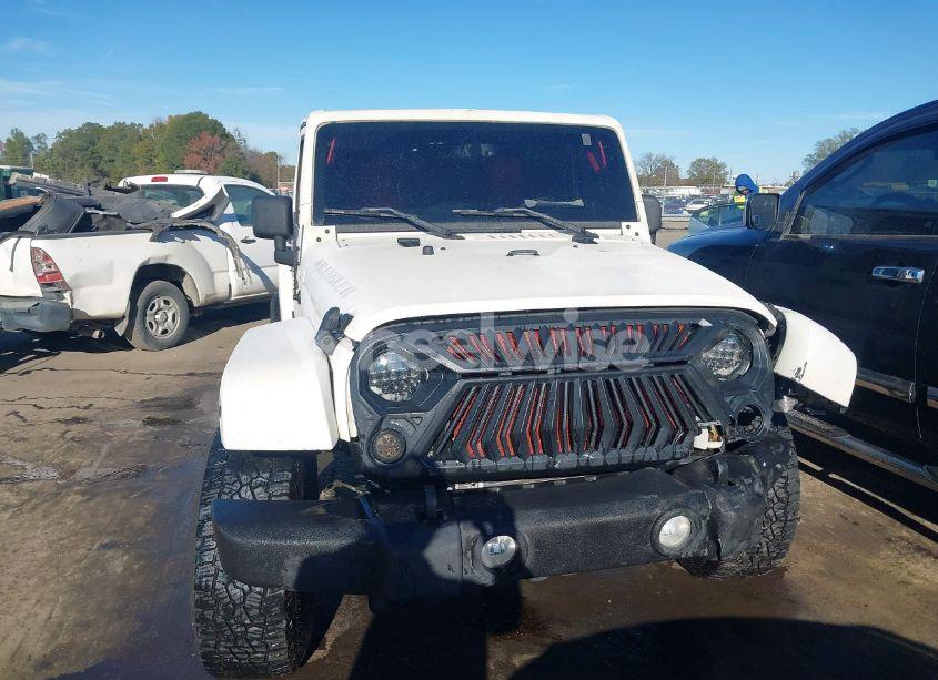 Photo 12 of 2016 Jeep Wrangler UNLIMITED SPORT (VIN 1C4BJWDG7GL117986)