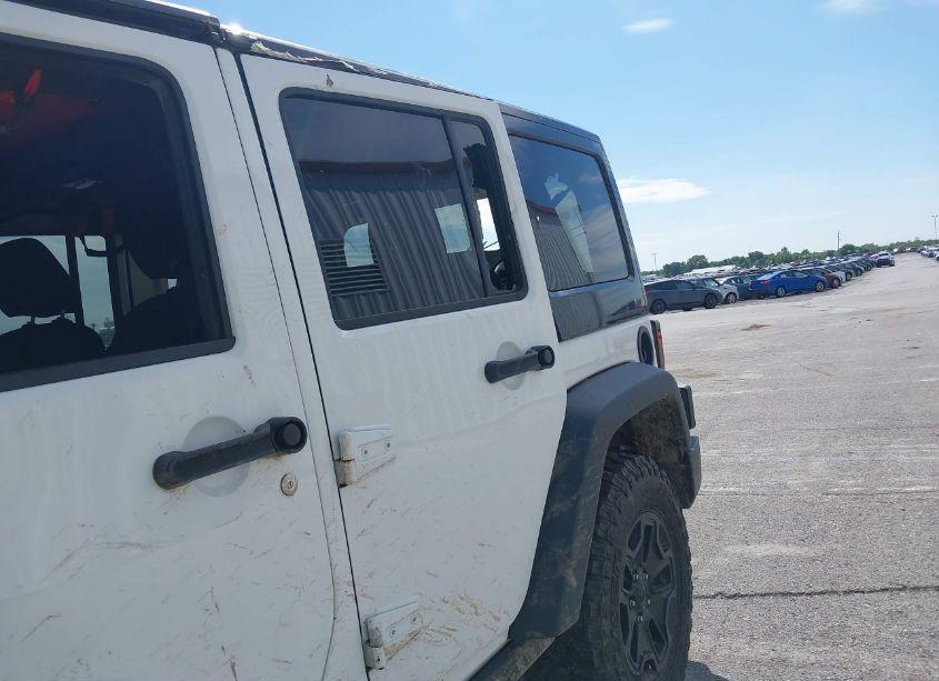 Photo 13 of 2016 Jeep Wrangler UNLIMITED WILLYS WHEELER (VIN 1C4BJWDG7GL123397)