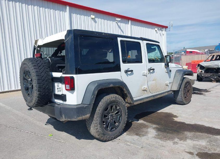 Photo 4 of 2016 Jeep Wrangler UNLIMITED WILLYS WHEELER (VIN 1C4BJWDG7GL123397)