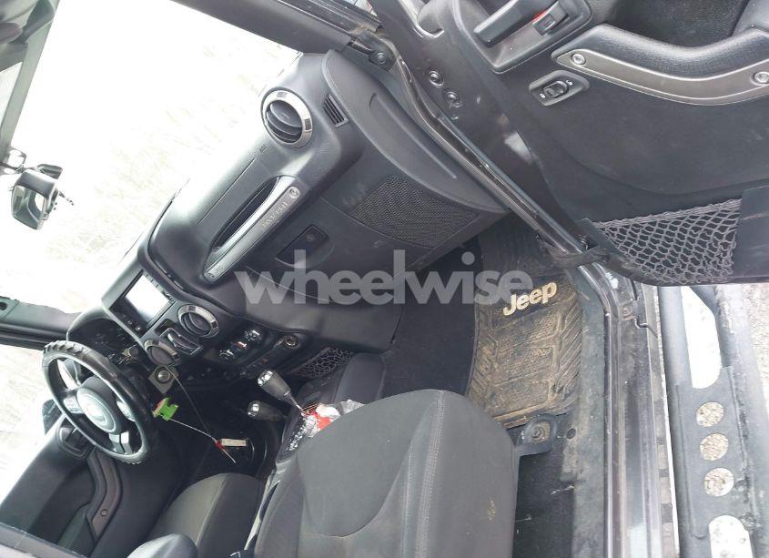 Photo 5 of 2016 Jeep Wrangler UNLIMITED SPORT (VIN 1C4BJWDG7GL179002)