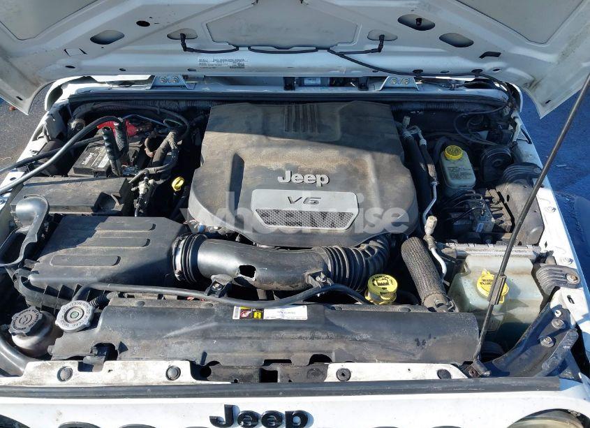 Photo 10 of 2016 Jeep Wrangler UNLIMITED SPORT (VIN 1C4BJWDG7GL248142)