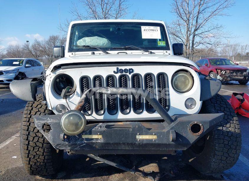 Photo 6 of 2016 Jeep Wrangler UNLIMITED SPORT (VIN 1C4BJWDG7GL248142)