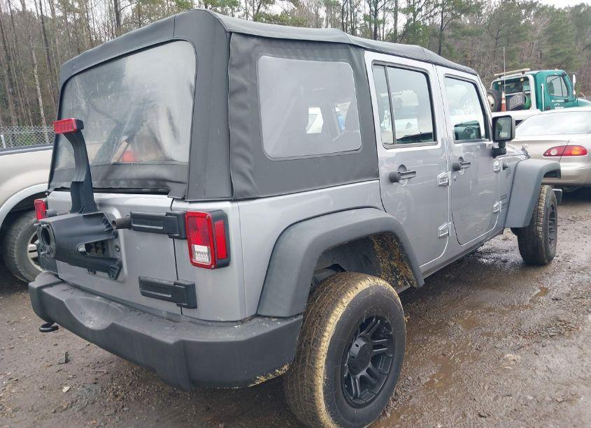 Photo 4 of 2016 Jeep Wrangler UNLIMITED SPORT (VIN 1C4BJWDG7GL260193)