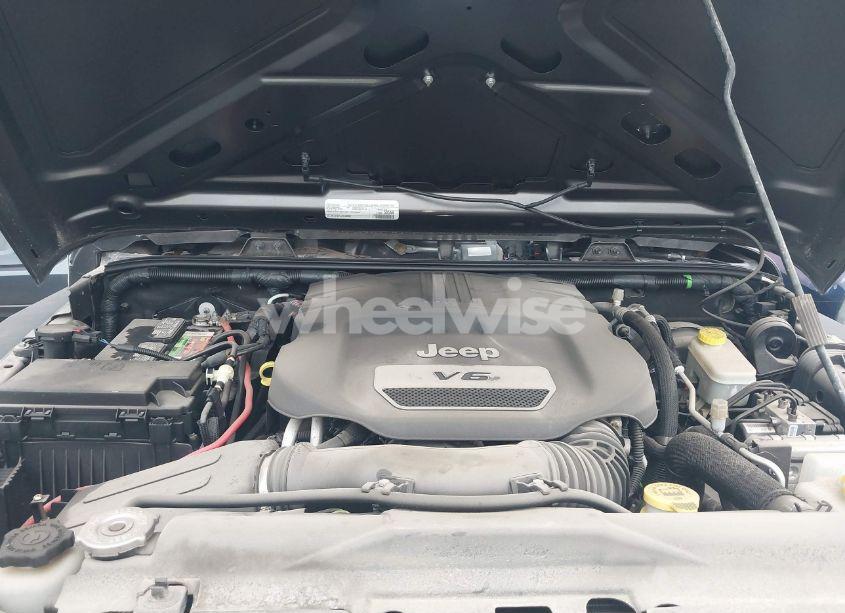 Photo 10 of 2016 Jeep Wrangler UNLIMITED SPORT (VIN 1C4BJWDG7GL265359)