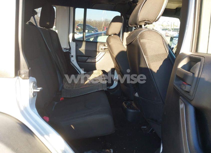 Photo 8 of 2016 Jeep Wrangler UNLIMITED SPORT (VIN 1C4BJWDG7GL316102)