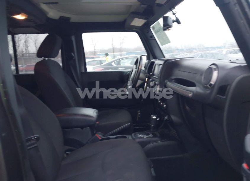 Photo 5 of 2017 Jeep Wrangler UNLIMITED SPORT (VIN 1C4BJWDG7HL577117)