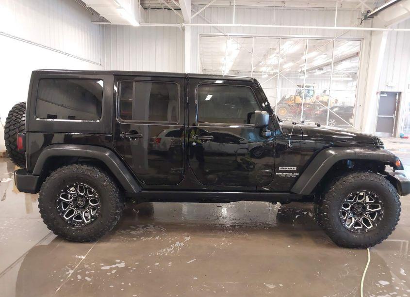 Photo 13 of 2017 Jeep Wrangler UNLIMITED SPORT 4X4 (VIN 1C4BJWDG7HL696205)