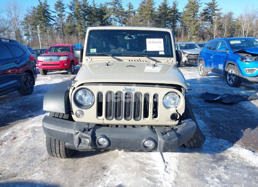 Photo 13 of 2018 Jeep Wrangler JK UNLIMITED SPORT S 4X4 (VIN 1C4BJWDG7JL890965)