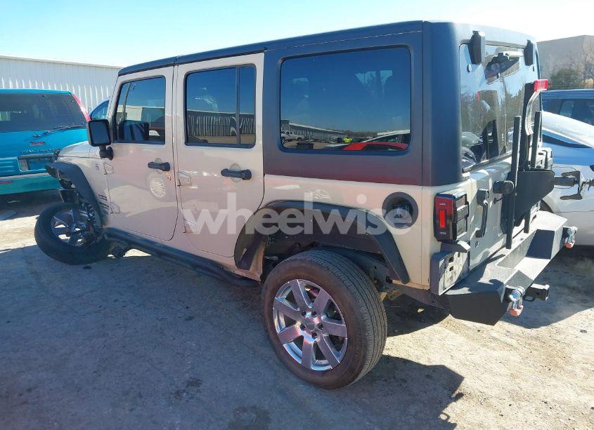 Photo 3 of 2012 Jeep Wrangler UNLIMITED SPORT (VIN 1C4BJWDG8CL102486)