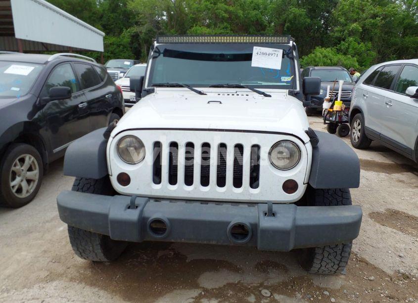 Photo 12 of 2013 Jeep Wrangler UNLIMITED SPORT (VIN 1C4BJWDG8DL511315)