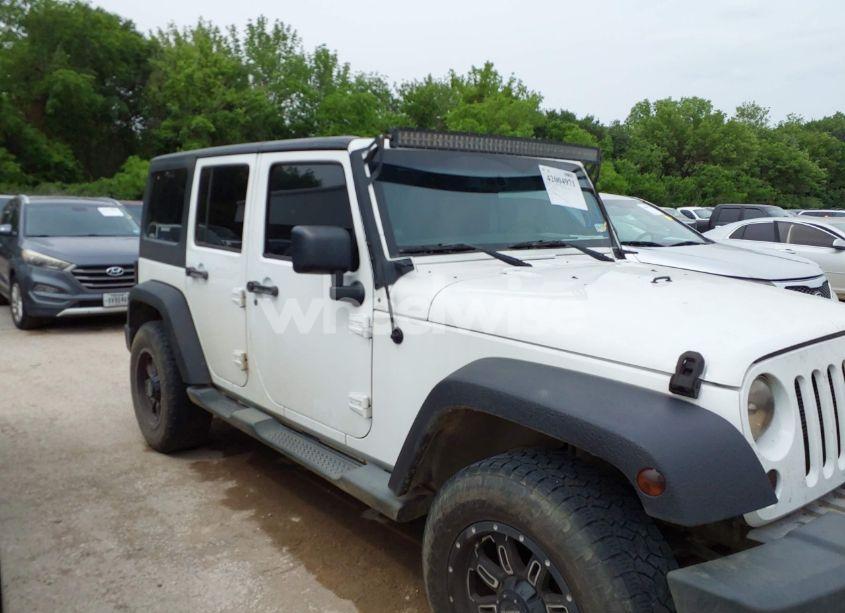 Photo 13 of 2013 Jeep Wrangler UNLIMITED SPORT (VIN 1C4BJWDG8DL511315)