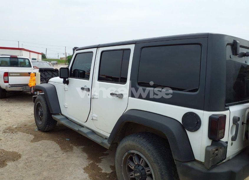 Photo 14 of 2013 Jeep Wrangler UNLIMITED SPORT (VIN 1C4BJWDG8DL511315)