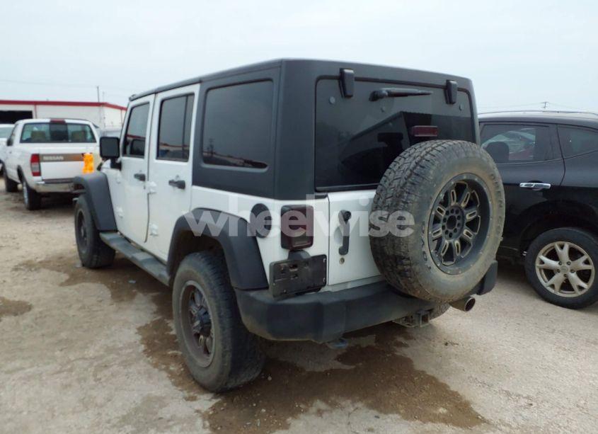 Photo 3 of 2013 Jeep Wrangler UNLIMITED SPORT (VIN 1C4BJWDG8DL511315)