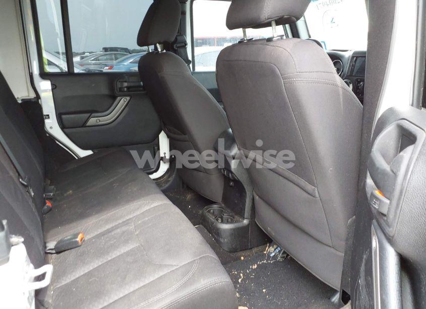 Photo 8 of 2013 Jeep Wrangler UNLIMITED SPORT (VIN 1C4BJWDG8DL511315)