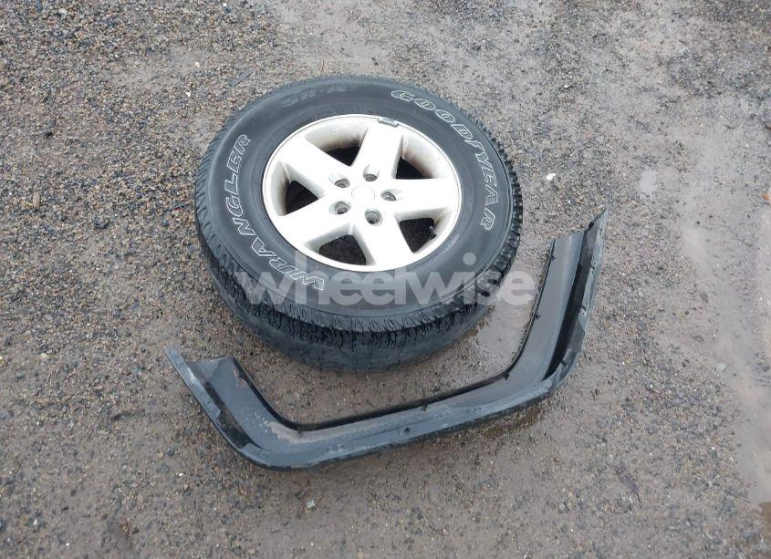 Photo 12 of 2014 Jeep Wrangler UNLIMITED SPORT (VIN 1C4BJWDG8EL148970)