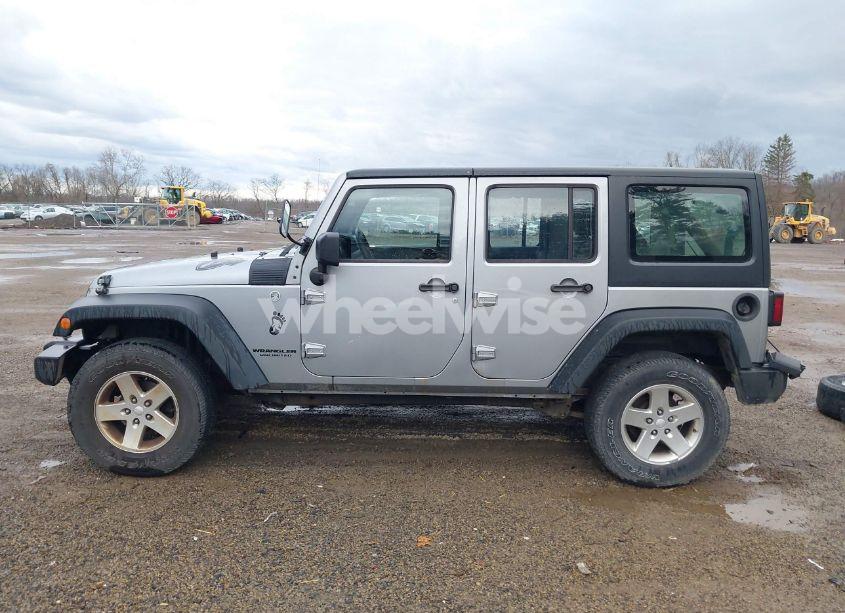 Photo 15 of 2014 Jeep Wrangler UNLIMITED SPORT (VIN 1C4BJWDG8EL148970)