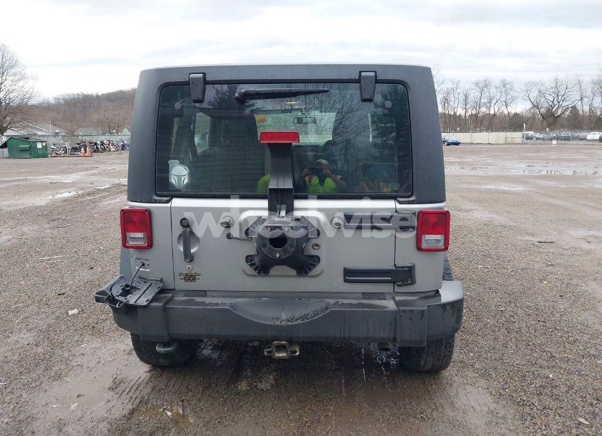 Photo 17 of 2014 Jeep Wrangler UNLIMITED SPORT (VIN 1C4BJWDG8EL148970)