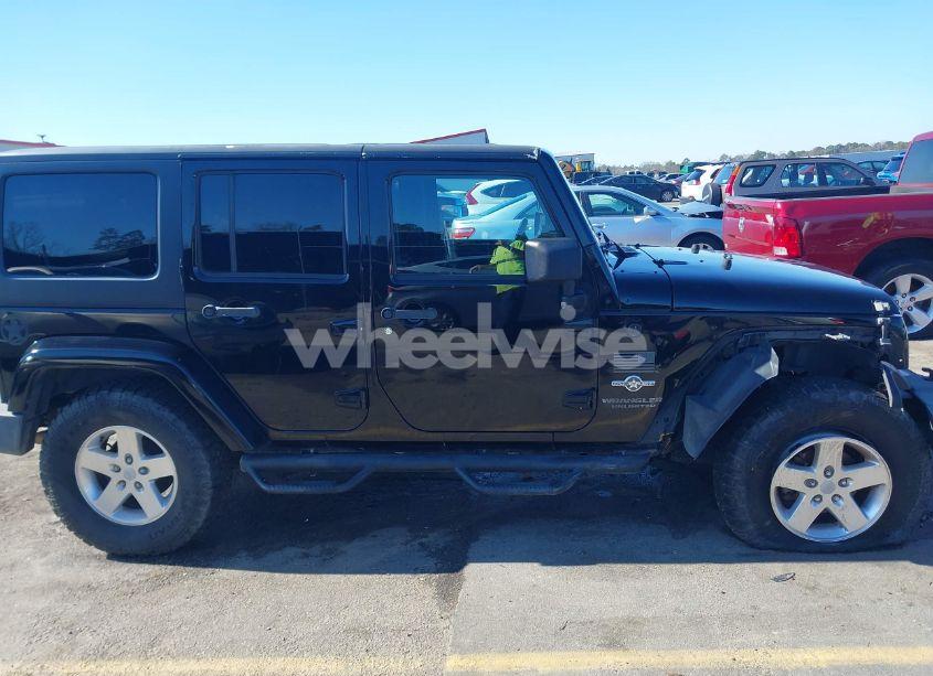 Photo 13 of 2014 Jeep Wrangler UNLIMITED FREEDOM EDITION (VIN 1C4BJWDG8EL179491)