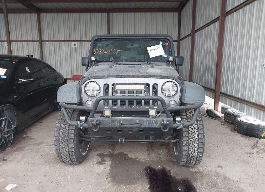 Photo 12 of 2014 Jeep Wrangler UNLIMITED SPORT (VIN 1C4BJWDG8EL243464)