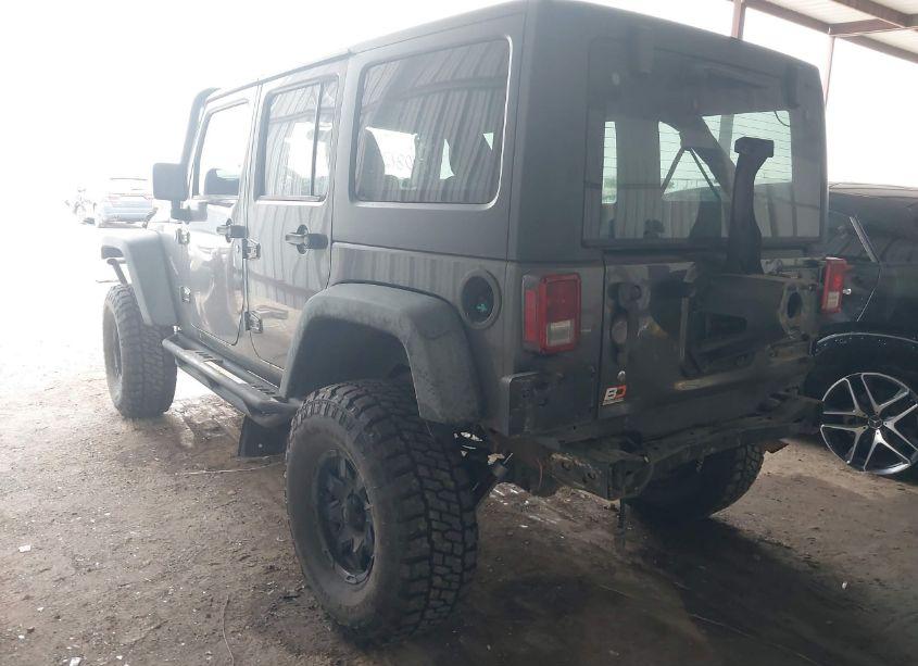 Photo 3 of 2014 Jeep Wrangler UNLIMITED SPORT (VIN 1C4BJWDG8EL243464)
