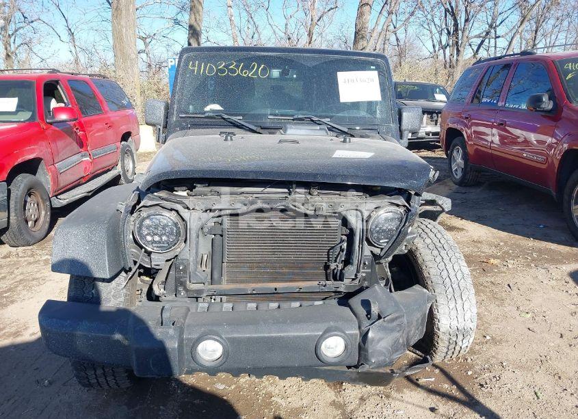 Photo 13 of 2014 Jeep Wrangler UNLIMITED SPORT (VIN 1C4BJWDG8EL307986)