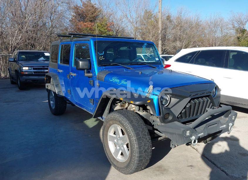 2015 Jeep Wrangler UNLIMITED SPORT (VIN 1C4BJWDG8FL513424) main photo