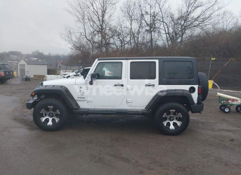 Photo 14 of 2015 Jeep Wrangler UNLIMITED SPORT (VIN 1C4BJWDG8FL519451)