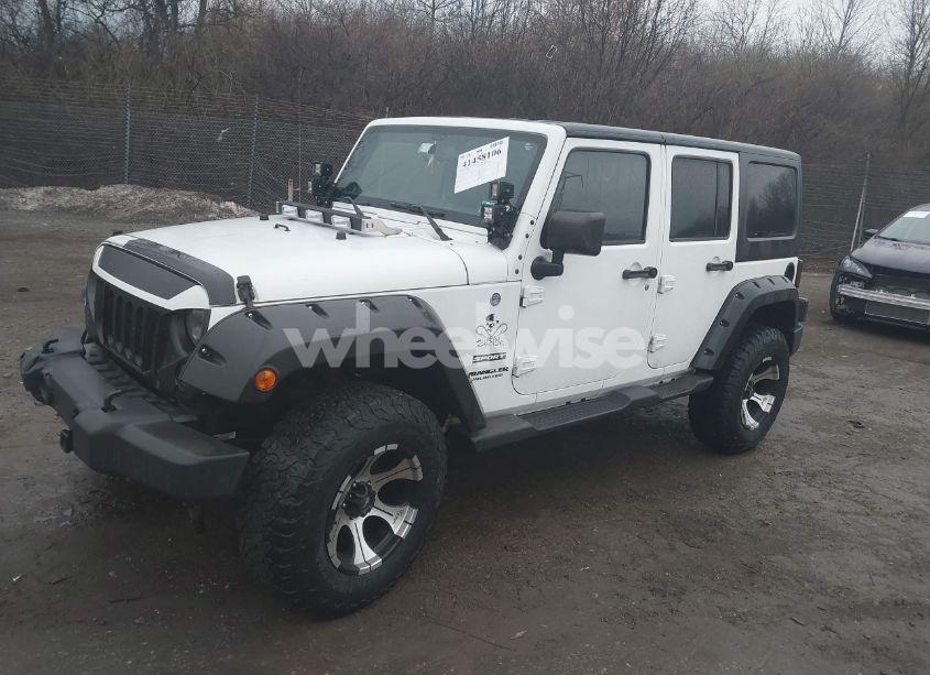Photo 2 of 2015 Jeep Wrangler UNLIMITED SPORT (VIN 1C4BJWDG8FL519451)