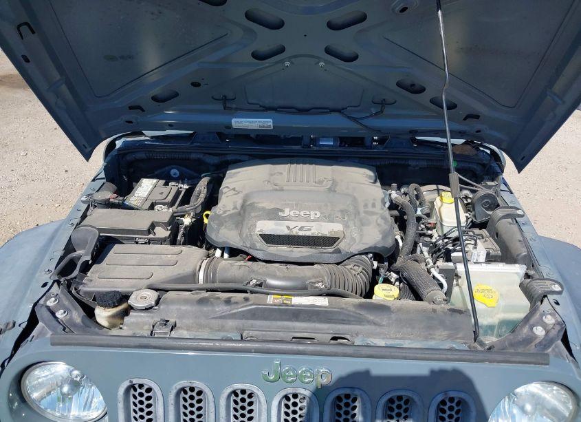 Photo 10 of 2015 Jeep Wrangler UNLIMITED SPORT (VIN 1C4BJWDG8FL523550)