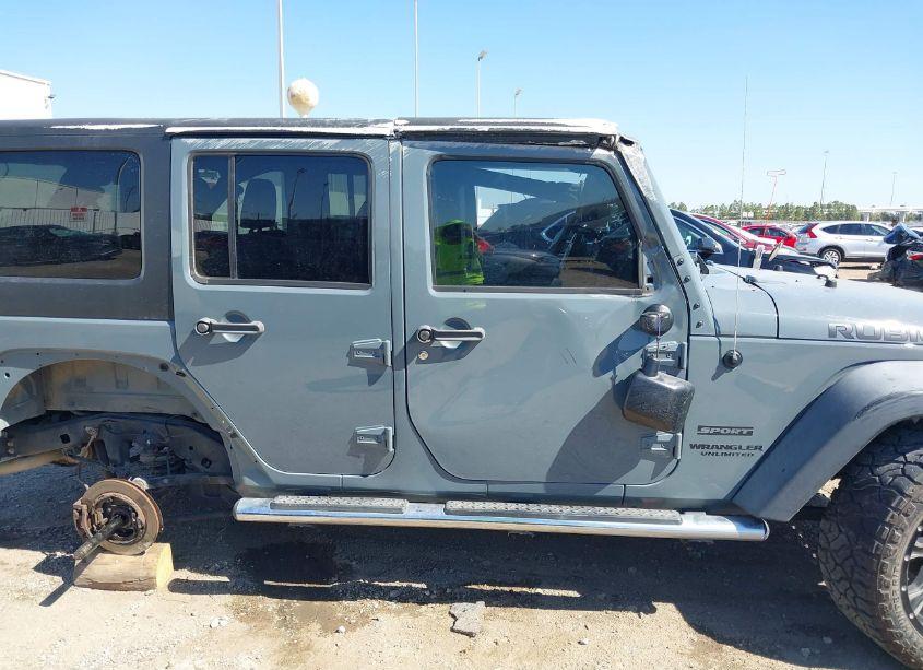 Photo 13 of 2015 Jeep Wrangler UNLIMITED SPORT (VIN 1C4BJWDG8FL523550)