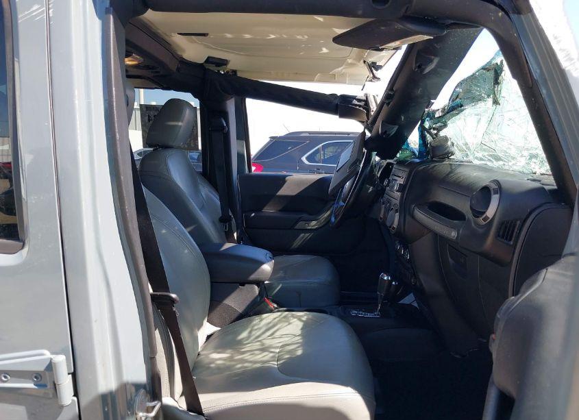 Photo 5 of 2015 Jeep Wrangler UNLIMITED SPORT (VIN 1C4BJWDG8FL523550)