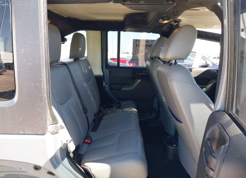 Photo 8 of 2015 Jeep Wrangler UNLIMITED SPORT (VIN 1C4BJWDG8FL523550)