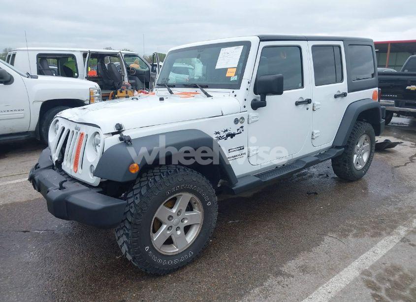 Photo 2 of 2015 Jeep Wrangler UNLIMITED SPORT (VIN 1C4BJWDG8FL640934)