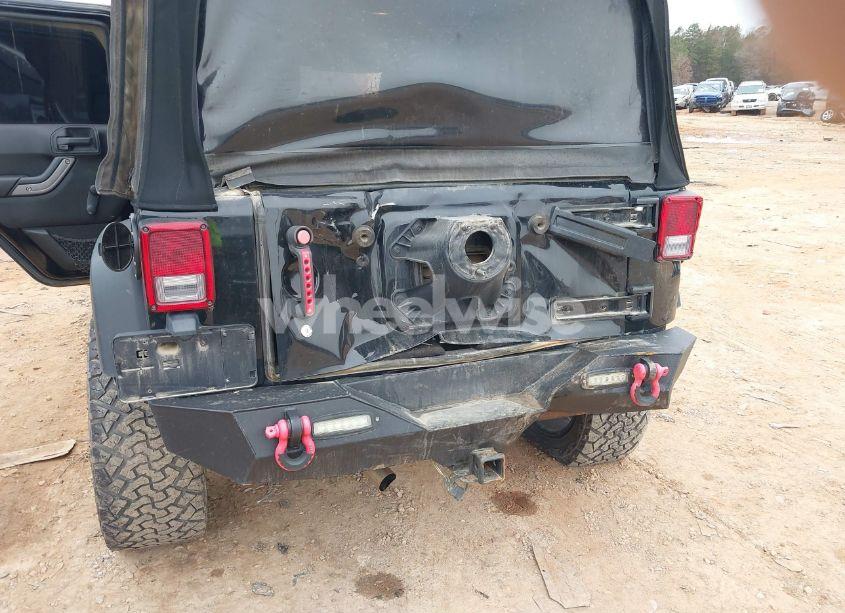 Photo 6 of 2016 Jeep Wrangler UNLIMITED SPORT (VIN 1C4BJWDG8GL104132)