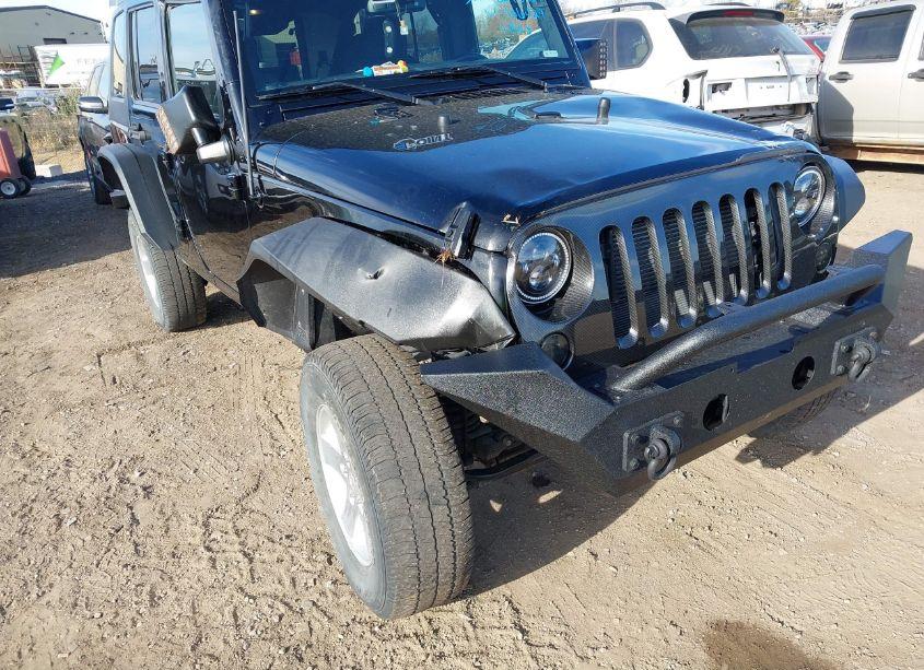 2016 Jeep Wrangler UNLIMITED SPORT (VIN 1C4BJWDG8GL106429) main photo