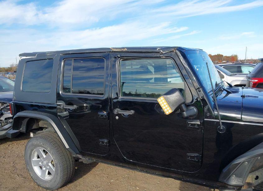 Photo 13 of 2016 Jeep Wrangler UNLIMITED SPORT (VIN 1C4BJWDG8GL106429)