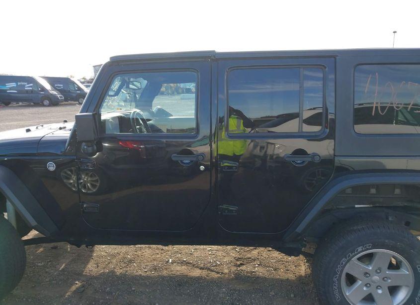 Photo 14 of 2016 Jeep Wrangler UNLIMITED SPORT (VIN 1C4BJWDG8GL106429)