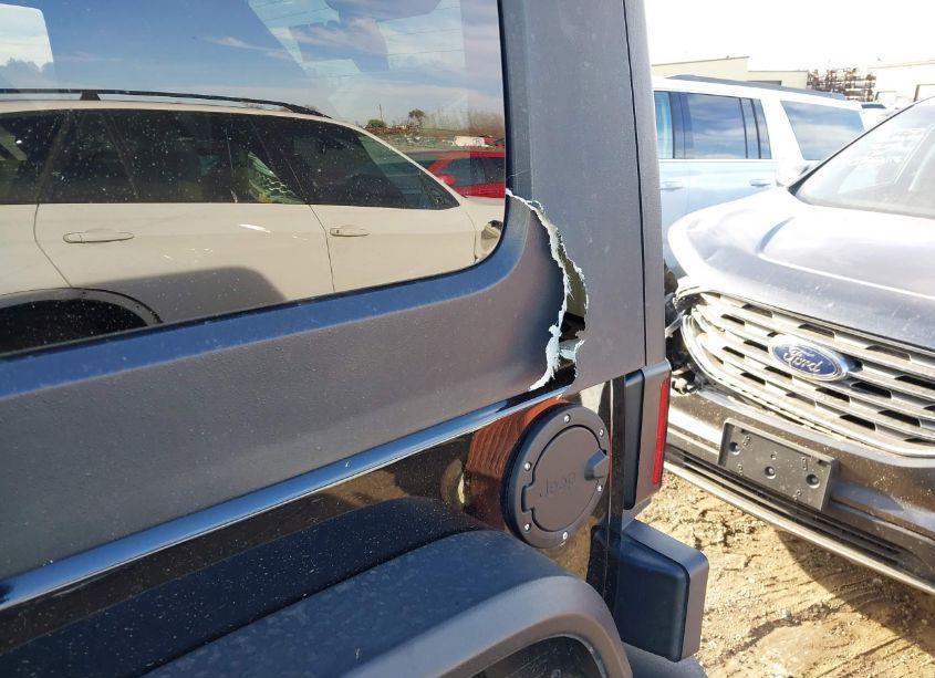 Photo 17 of 2016 Jeep Wrangler UNLIMITED SPORT (VIN 1C4BJWDG8GL106429)