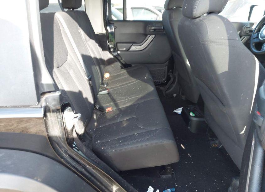 Photo 8 of 2016 Jeep Wrangler UNLIMITED SPORT (VIN 1C4BJWDG8GL106429)